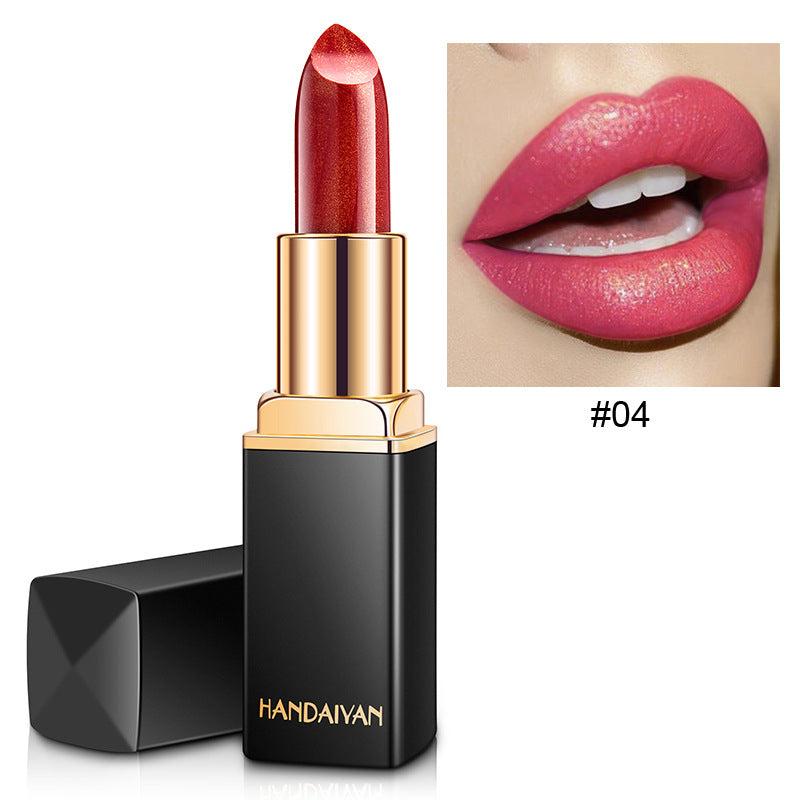 Radiant Metallic Elegance: Pearlescent Color Temperature Change Lipstick with a Touch of Gilt