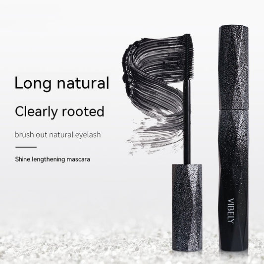 Premium Quality Waterproof And Sweatproof 4D Mascara